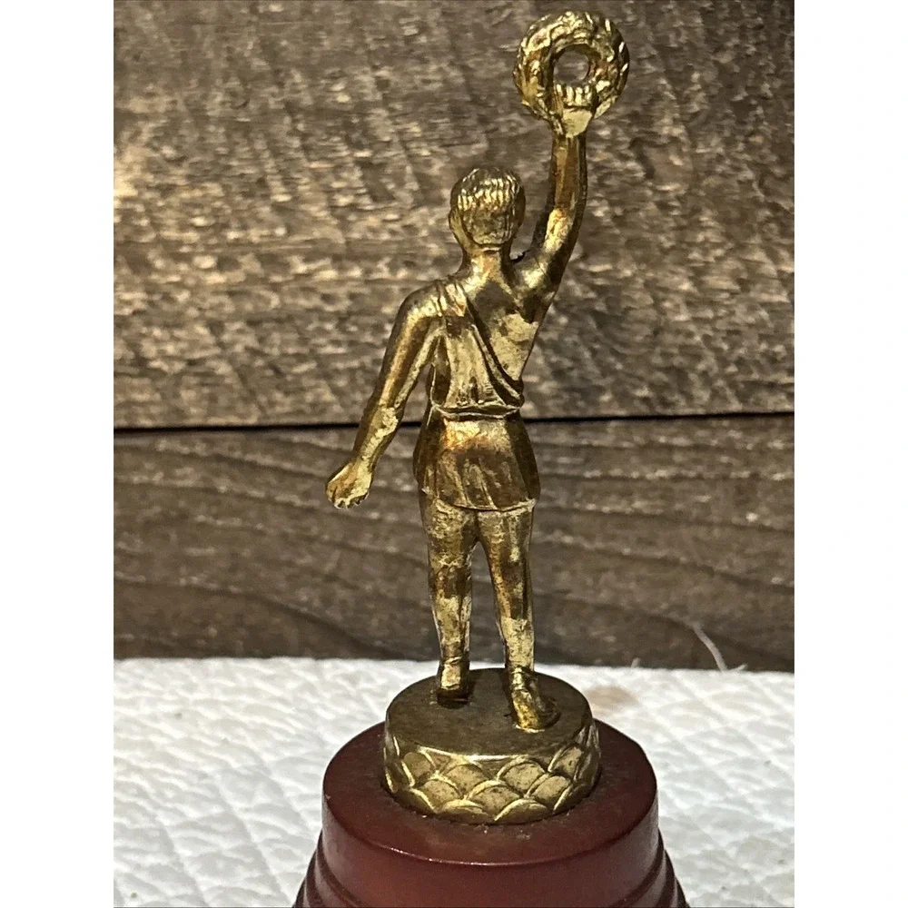 DODGE TROPHY / TROPHIES  6